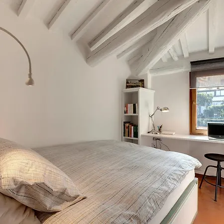 Apartment Garbo Charm, Case Galante Apartments In Florence Florenz