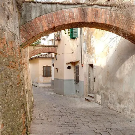 Garbo Charm, Case Galante Apartments In Florence Daire